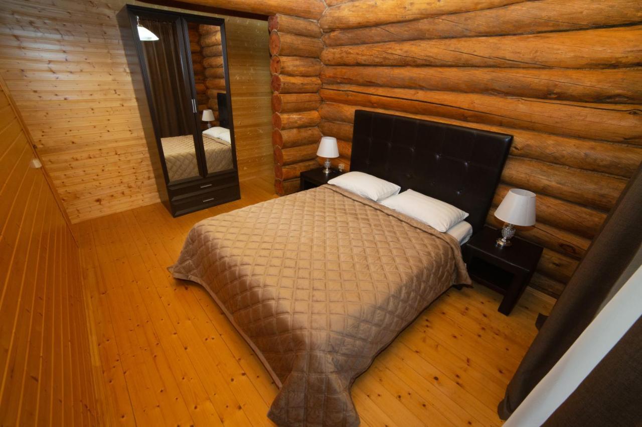 Hotel Paradise ซุคุม ภายนอก รูปภาพ